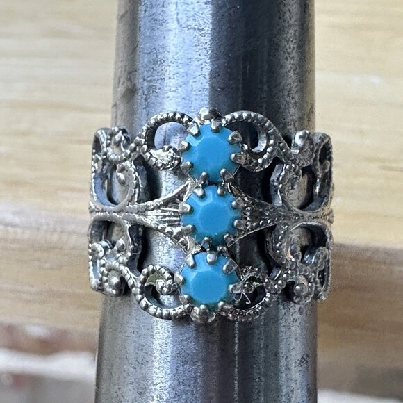 VTG Faux Turquoise Ring Silver Tone Ornate Adjustable Chunky Southwest 7.5 Adj - Picture 2 of 6